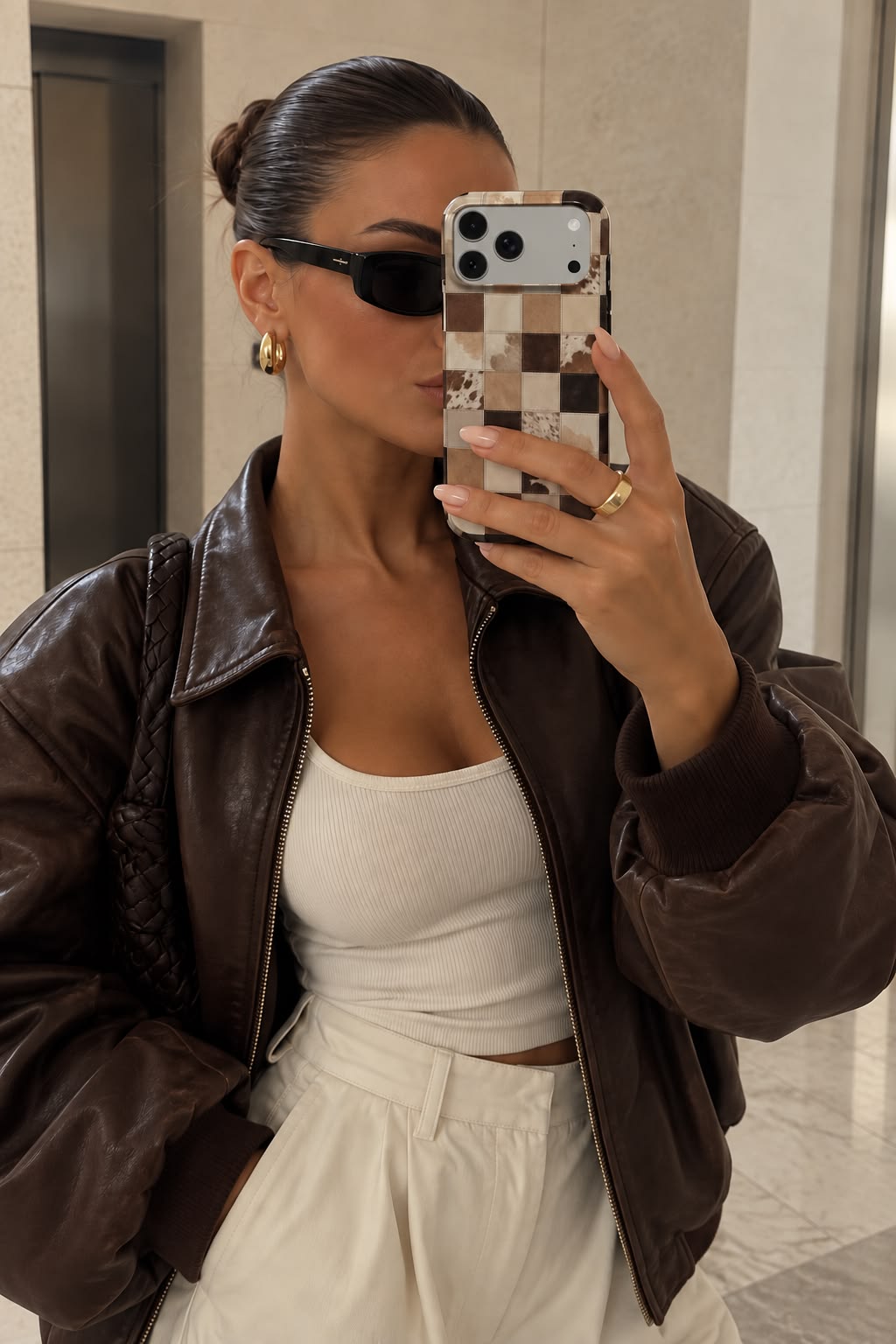 Brunt iPhone-cover med koprint – Truffle